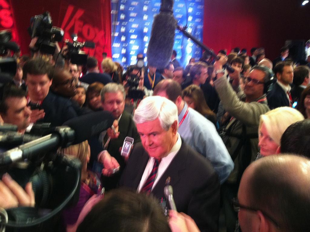 Gingrich sweeps South Carolina primary