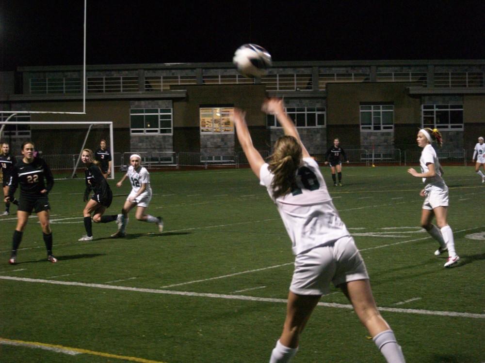 Girls Soccer ends with a loss to Clackamas