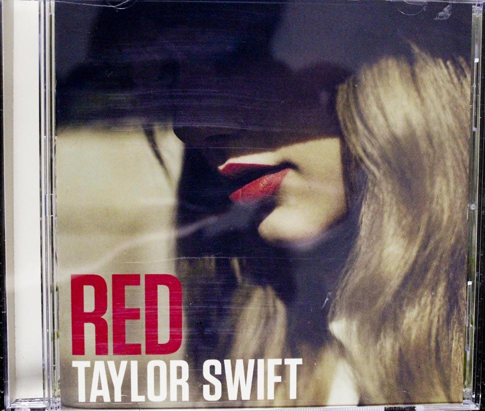 Taylor Swift’s “Red” brings new definition of country music