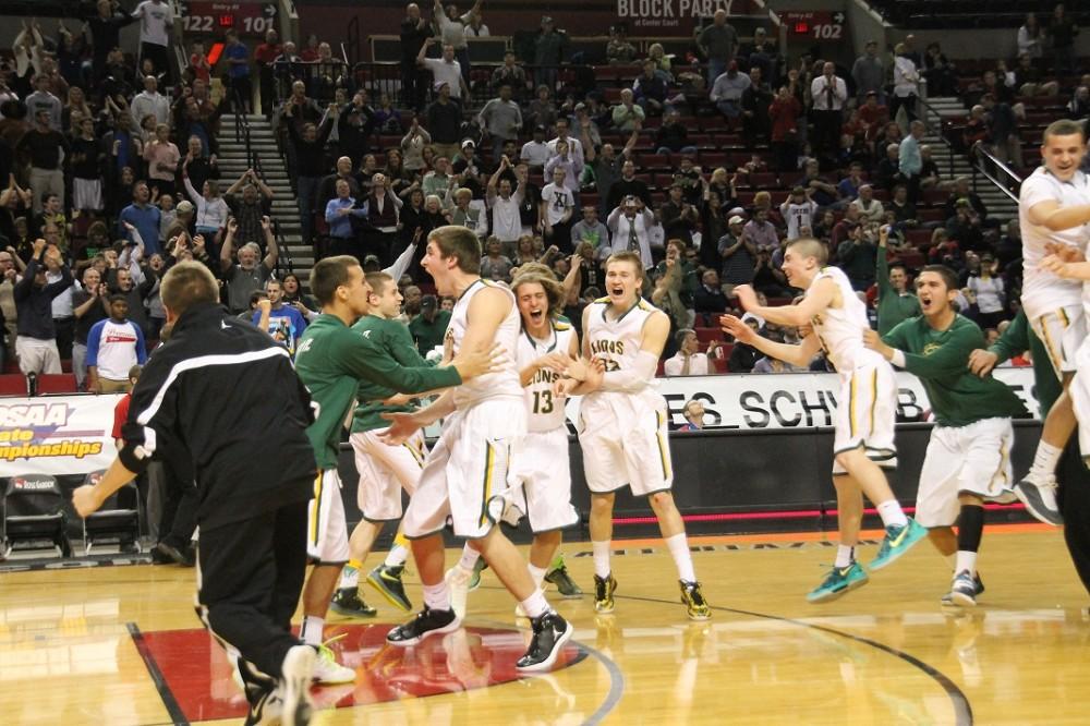 West Linn advances to state title game with win over Lake Oswego