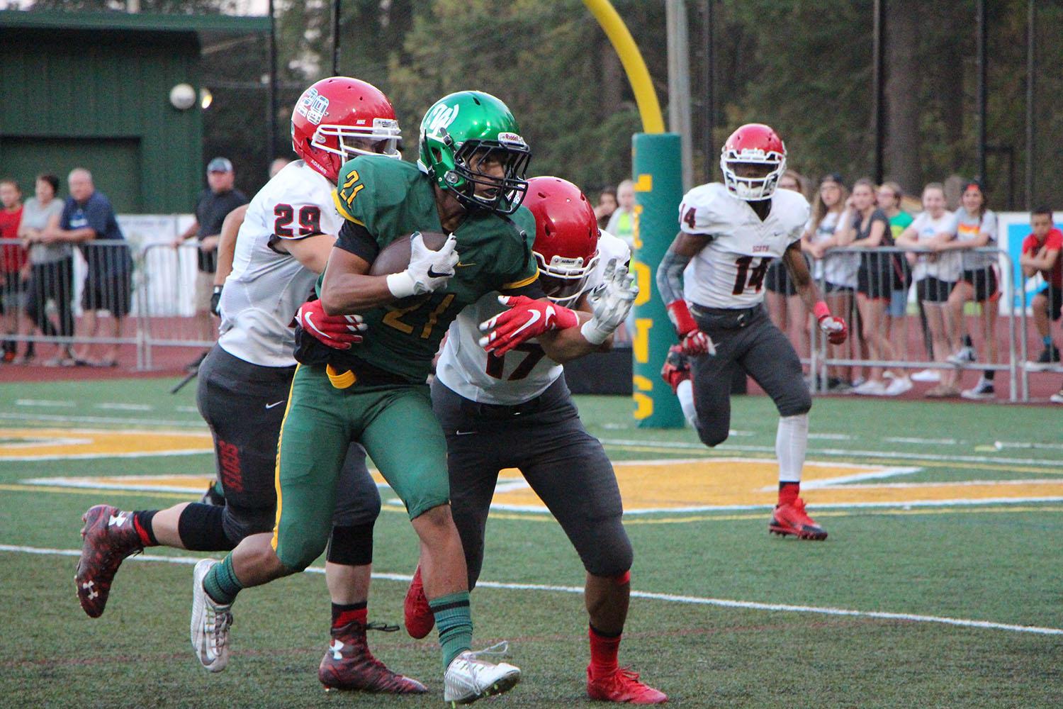 West Linn High School Lions football team prepares for upcoming league ...