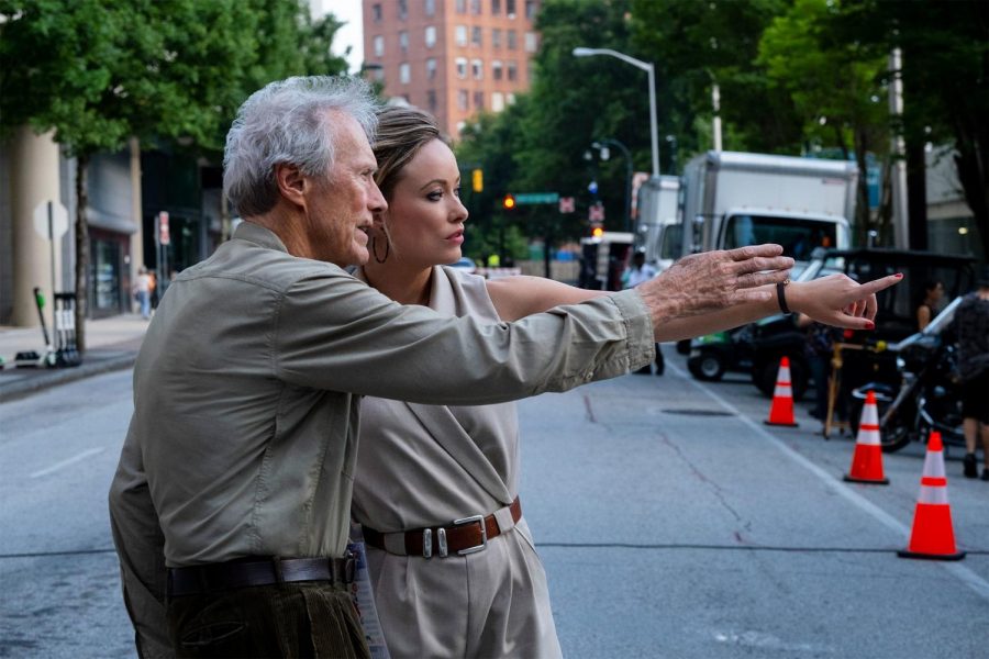 On the set of Richard Jewell, Olivia Wilde and Clint Eastwood. 