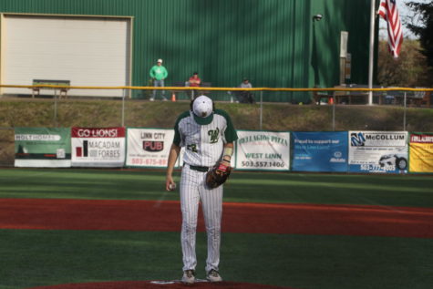 Gabe Howard setting up his last pitch of his no-hitter game. 